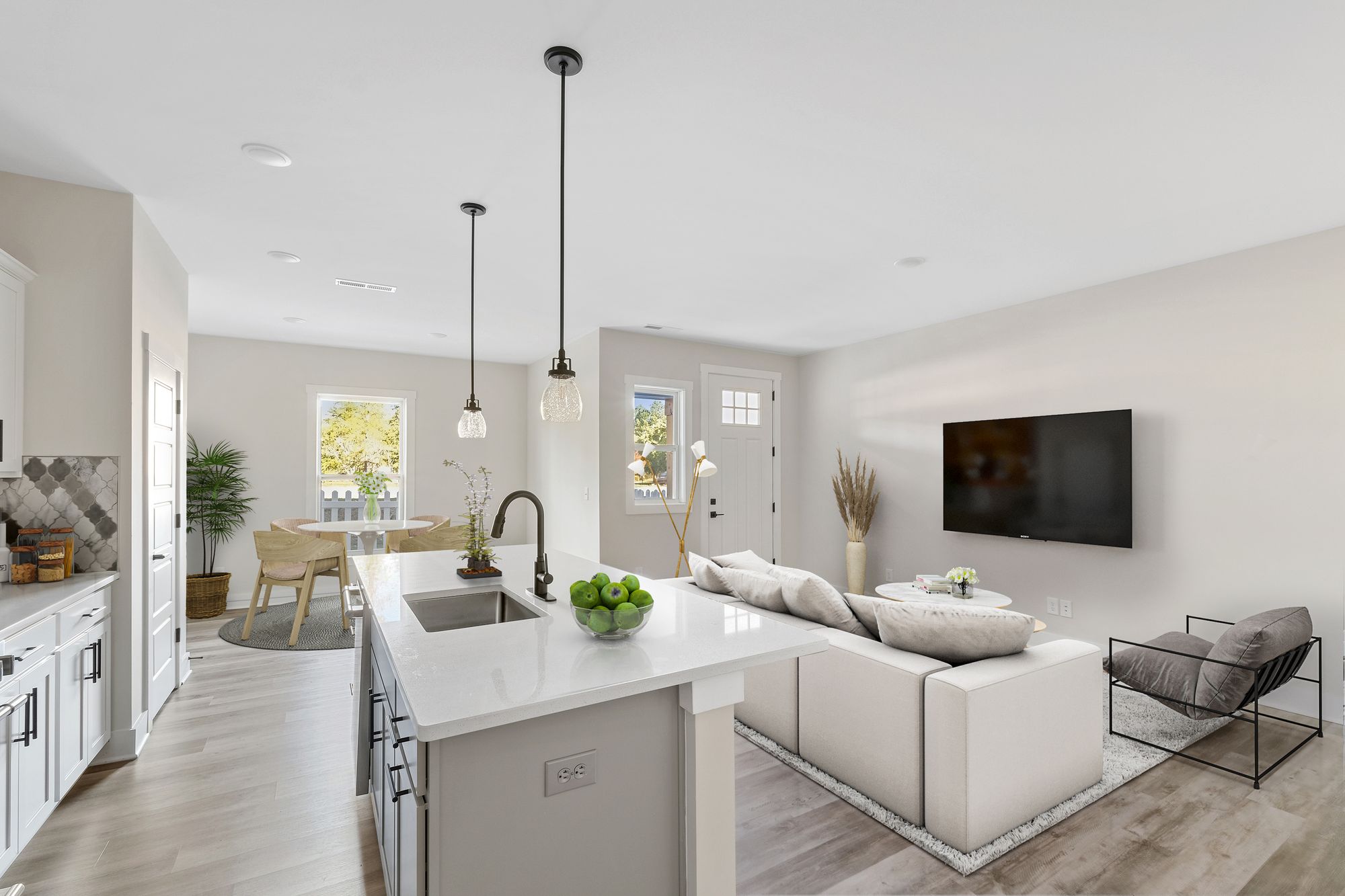 Right Time Homes Move-In Ready, Maintenance Free