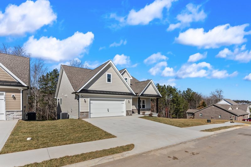 Right Time Homes Lakeside Living Without the Lake House Mortgage