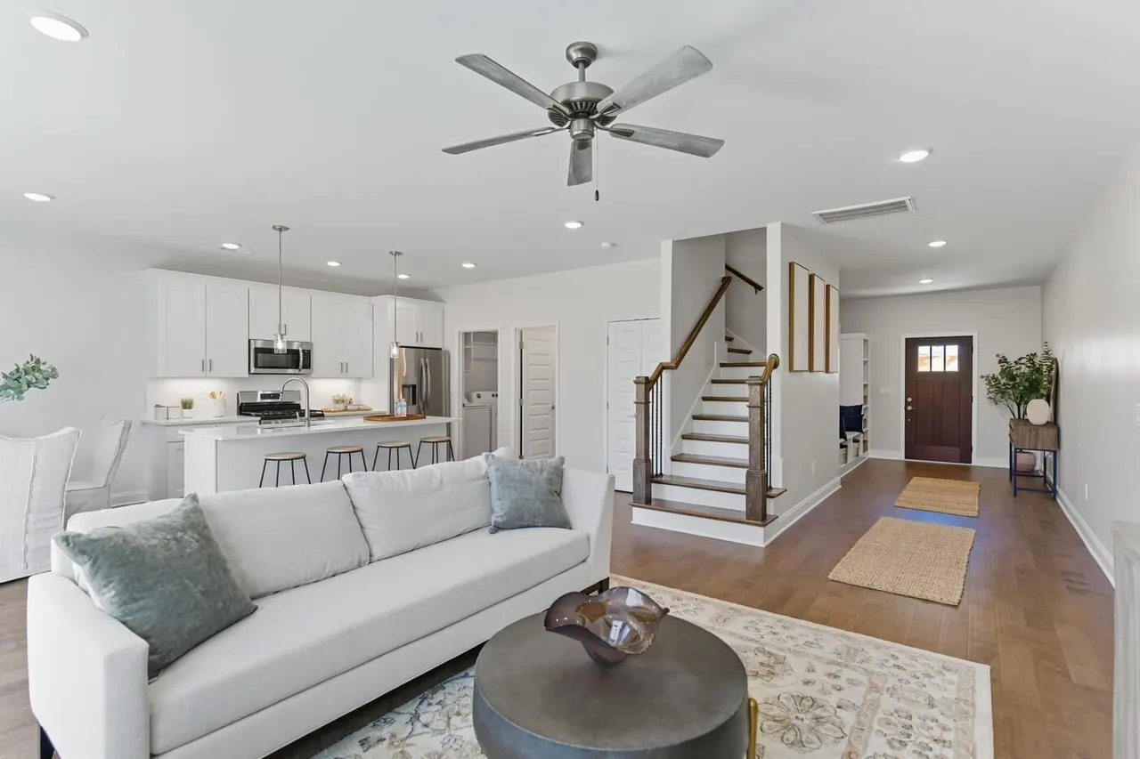 Poplar Creek new construction townhomes built 2026 by Right Time Homes in Oak Ridge