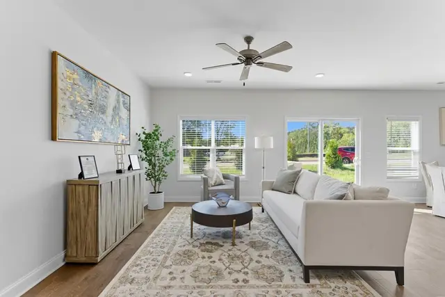 Poplar Creek interior living space with modern finishes in Oak Ridge, TN