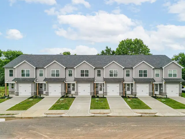 Snowmass new construction townhomes exterior in Halls, TN